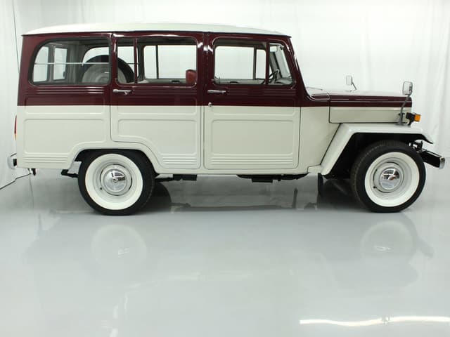 1975 Mitsubishi Jeep JDM car for sale — photo 8 of 25