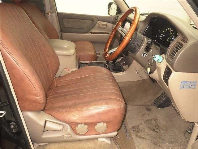 2000 Toyota Land Cruiser JDM car for sale — photo 3 of 11