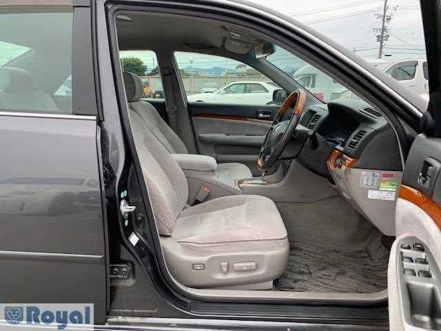 2001 Toyota Mark II JDM car for sale — photo 19 of 25