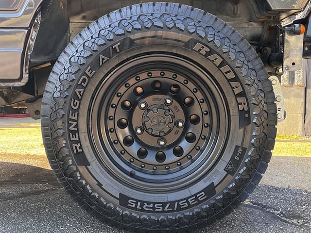 1992 Suzuki Jimny JDM car for sale — photo 10 of 25