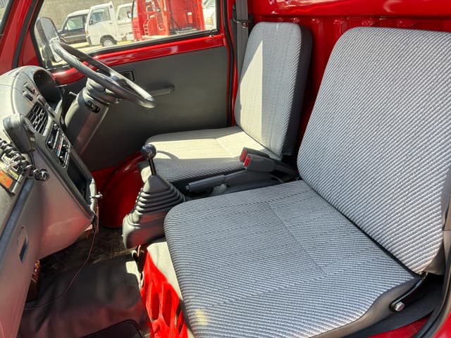 1998 Daihatsu Hijet JDM car for sale — photo 20 of 25