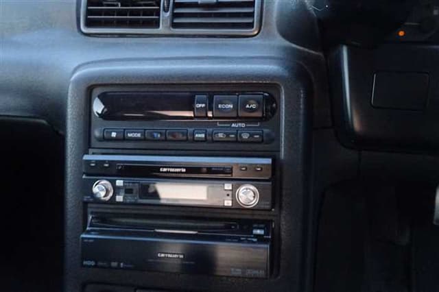 1992 Nissan Skyline JDM car for sale — photo 21 of 24