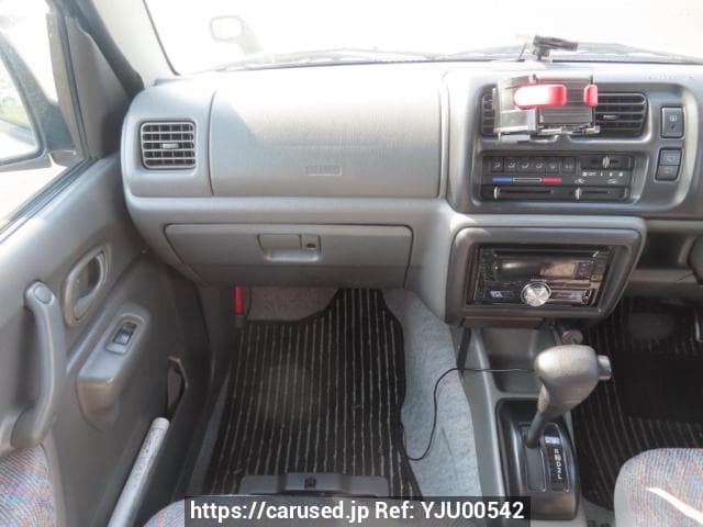 1999 Suzuki Jimny JDM car for sale — photo 19 of 25
