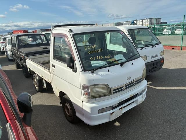 1999 Daihatsu Hijet JDM car for sale — photo 2 of 2