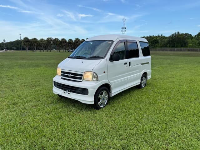 2001 Daihatsu Atrai JDM car for sale — photo 2 of 25