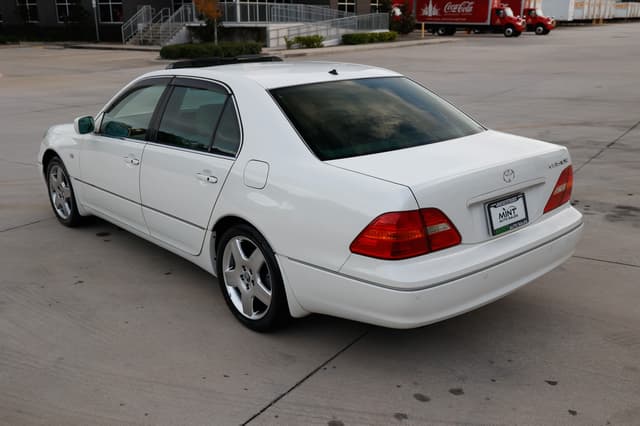 2000 Toyota Celsior JDM car for sale — photo 11 of 25