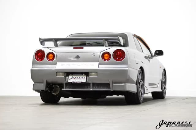 1998 Nissan Skyline JDM car for sale — photo 8 of 25