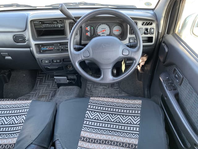 2000 Daihatsu Atrai JDM car for sale — photo 3 of 5