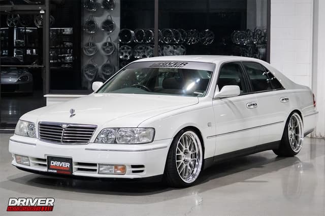 1996 Nissan Cima JDM car for sale — photo 6 of 25