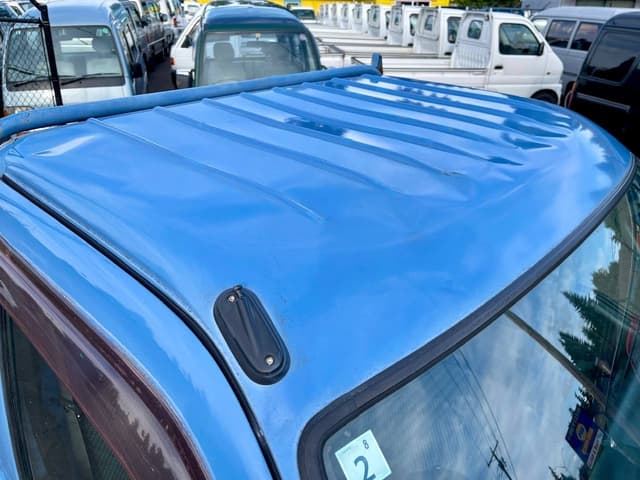 1999 Daihatsu Hijet JDM car for sale — photo 12 of 25