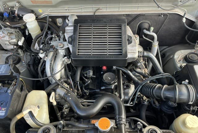 2008 Mitsubishi Pajero Mini JDM car for sale — photo 9 of 25