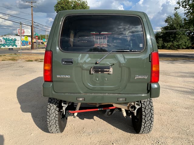 1998 Suzuki Jimny JDM car for sale — photo 12 of 15