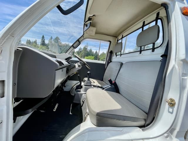 1990 Suzuki Carry JDM car for sale — photo 24 of 25