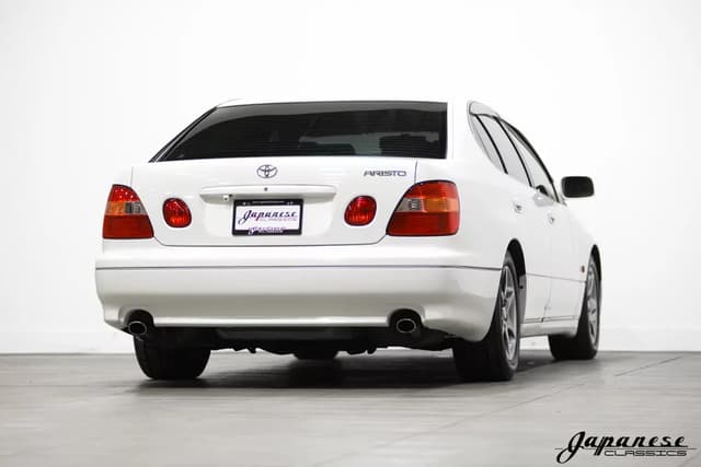 1997 Toyota Aristo JDM car for sale — photo 8 of 25