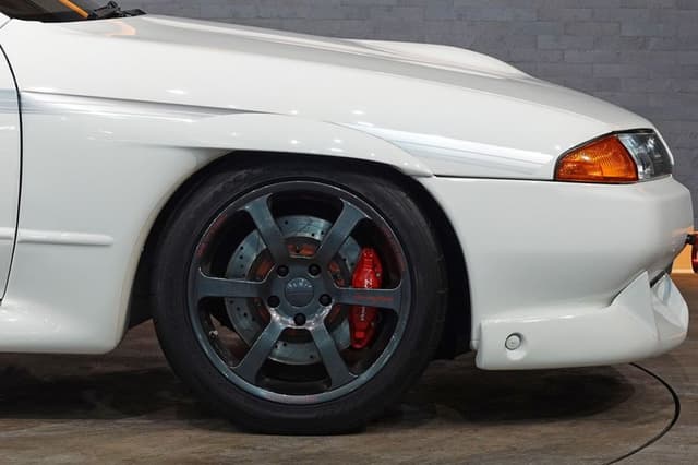 1990 Nissan Skyline JDM car for sale — photo 17 of 25