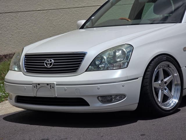 2000 Toyota Celsior JDM car for sale — photo 21 of 25