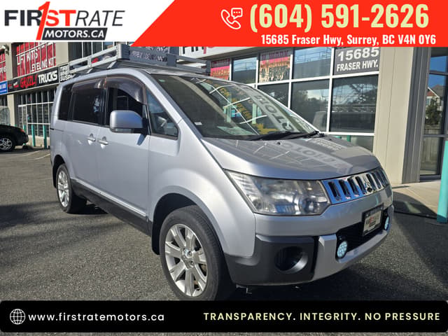 2007 Mitsubishi Delica JDM car for sale — photo 2 of 21