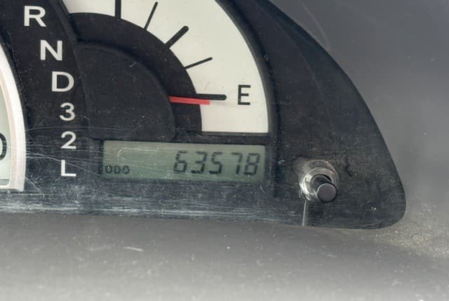 2007 Toyota Raum JDM car for sale — photo 10 of 25
