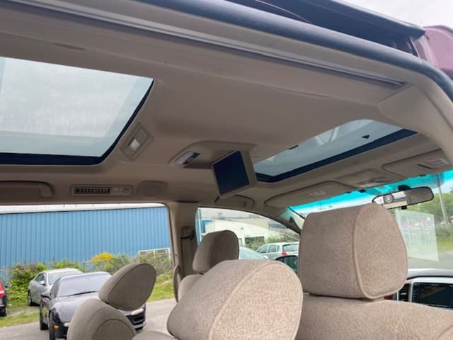 2003 Toyota Alphard JDM car for sale — photo 10 of 18