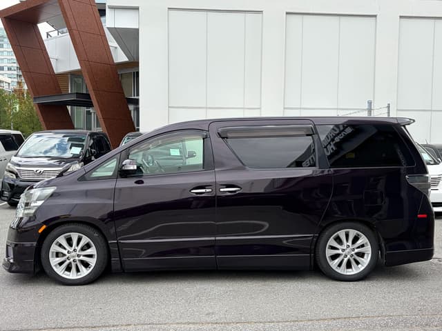2010 Toyota Vellfire JDM car for sale — photo 5 of 23