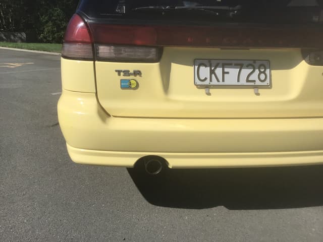 1997 Subaru Legacy JDM car for sale — photo 16 of 24