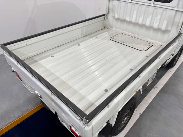 2001 Daihatsu Hijet JDM car for sale — photo 5 of 25