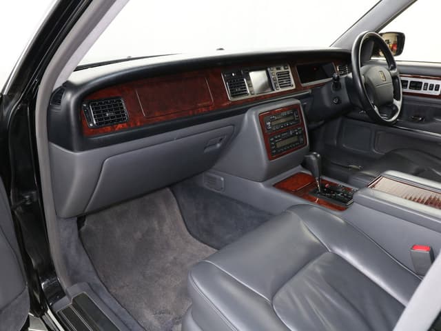 1997 Toyota Century JDM car for sale — photo 14 of 25