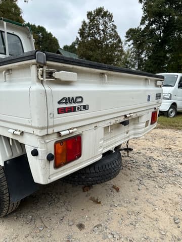 1999 Daihatsu Hijet JDM car for sale — photo 22 of 23