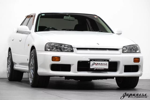 1998 Nissan Skyline JDM car for sale — photo 3 of 25