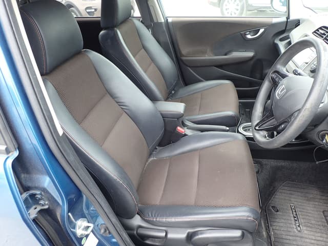 2011 Honda Fit JDM car for sale — photo 25 of 25
