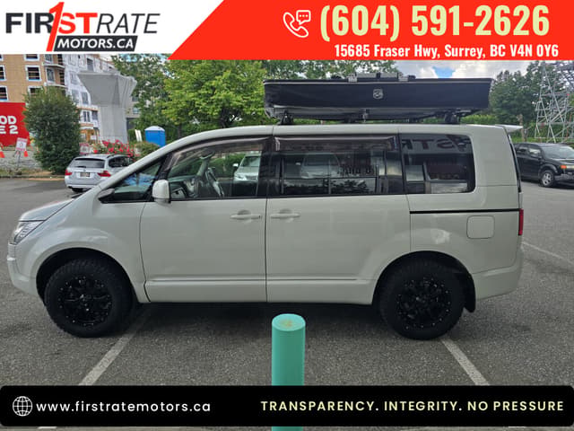 2009 Mitsubishi Delica JDM car for sale — photo 5 of 25