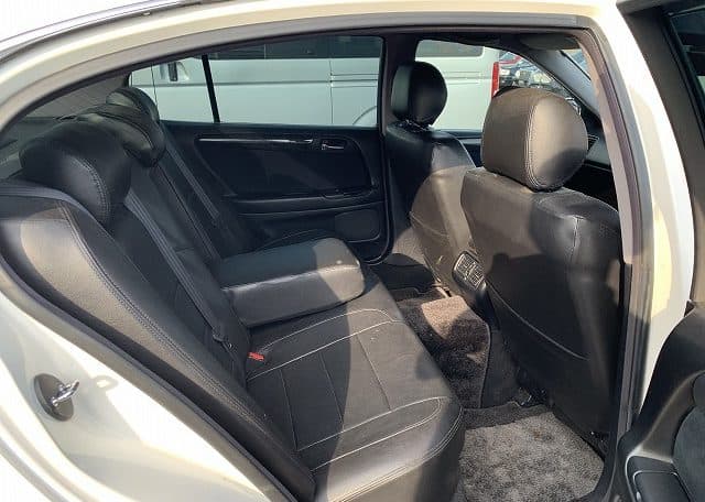1998 Toyota Aristo JDM car for sale — photo 11 of 25