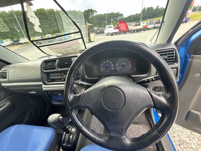 2001 Suzuki Jimny JDM car for sale — photo 6 of 12