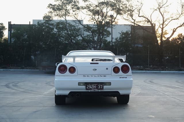 1998 Nissan Skyline JDM car for sale — photo 7 of 25