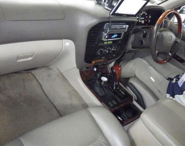 1999 Toyota Land Cruiser JDM car for sale — photo 5 of 6