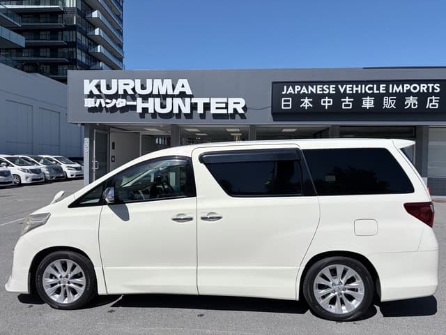 2008 Toyota Alphard JDM car for sale — photo 2 of 17