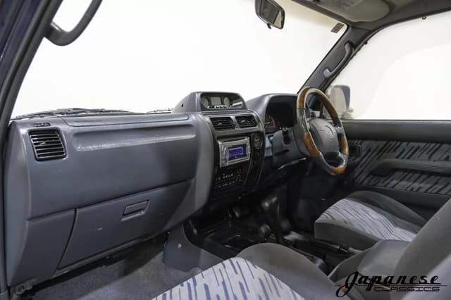 1996 Toyota Land Cruiser JDM car for sale — photo 9 of 25