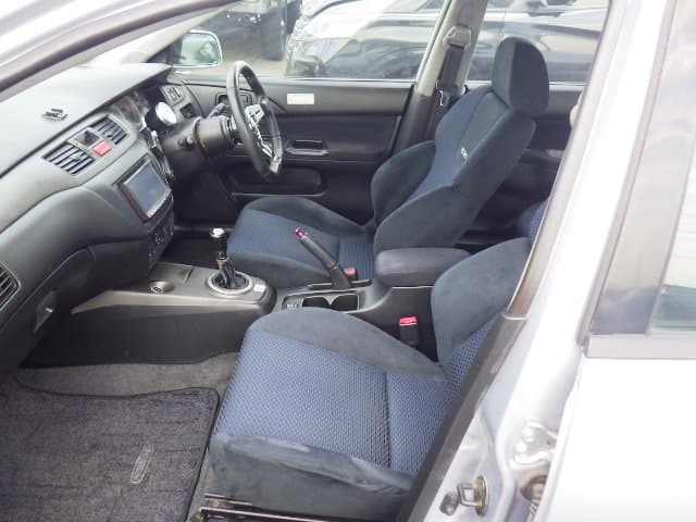 2001 Mitsubishi Lancer JDM car for sale — photo 7 of 10