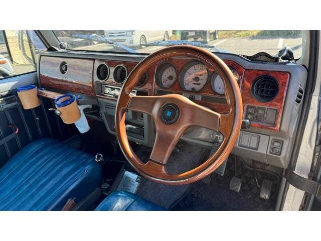 1997 Suzuki Jimny JDM car for sale — photo 4 of 20