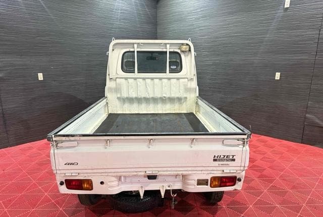 2008 Daihatsu Hijet JDM car for sale — photo 15 of 22