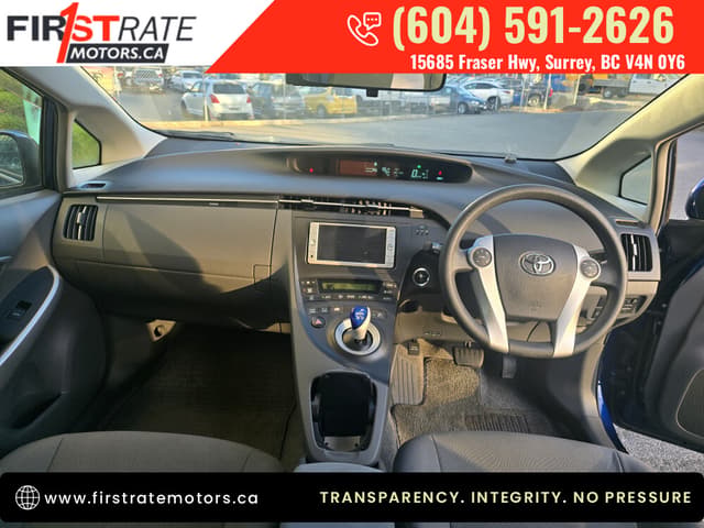 2009 Toyota Prius JDM car for sale — photo 14 of 17