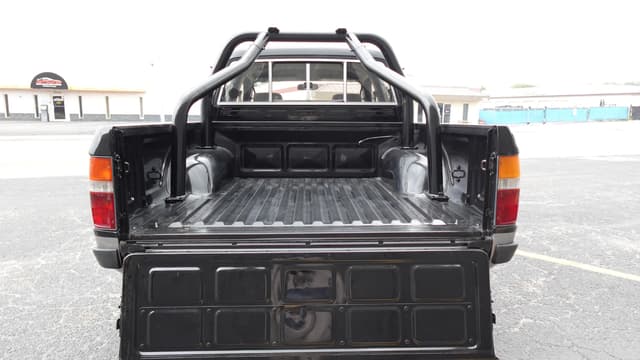 1997 Toyota Hilux JDM car for sale — photo 8 of 15