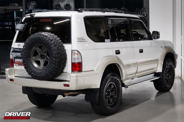 2000 Toyota Land Cruiser Prado JDM car for sale — photo 10 of 23