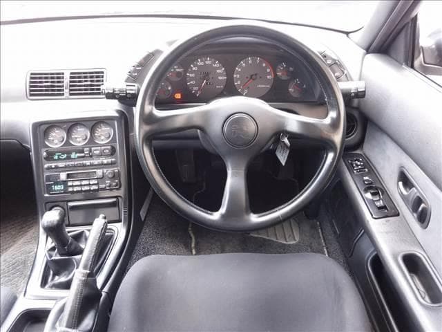 1991 Nissan Skyline JDM car for sale — photo 17 of 25