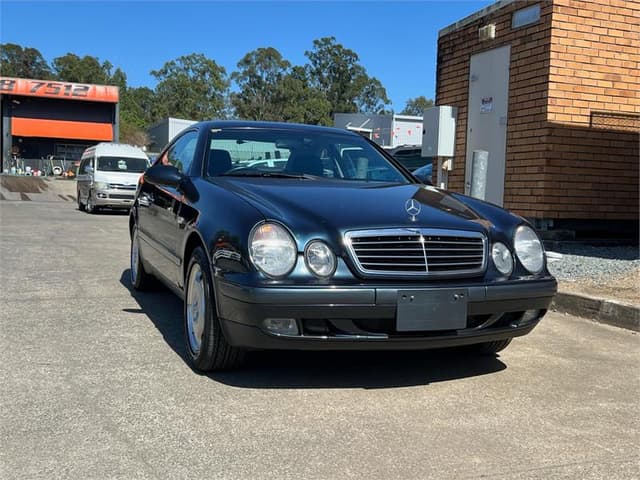 1998 Mercedes-Benz JDM car for sale — photo 3 of 17