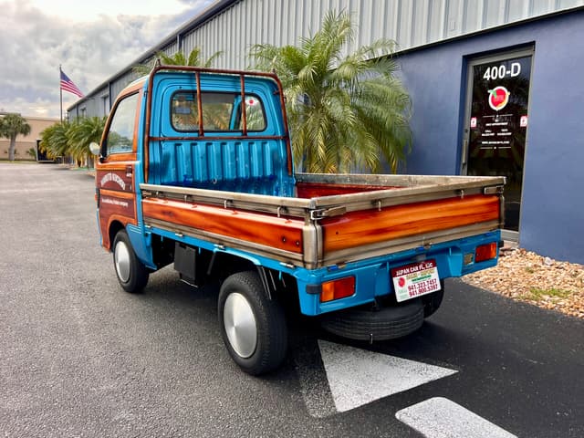 1997 Daihatsu Hijet JDM car for sale — photo 6 of 16