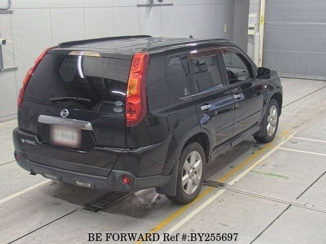 2010 Nissan X Trail JDM car for sale — photo 2 of 8