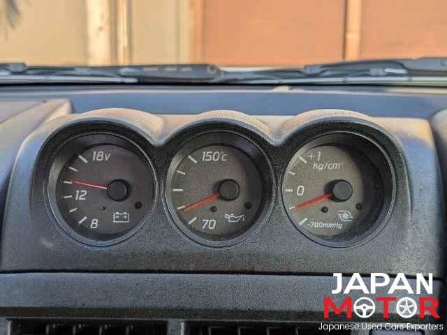 1999 Nissan Skyline JDM car for sale — photo 14 of 24