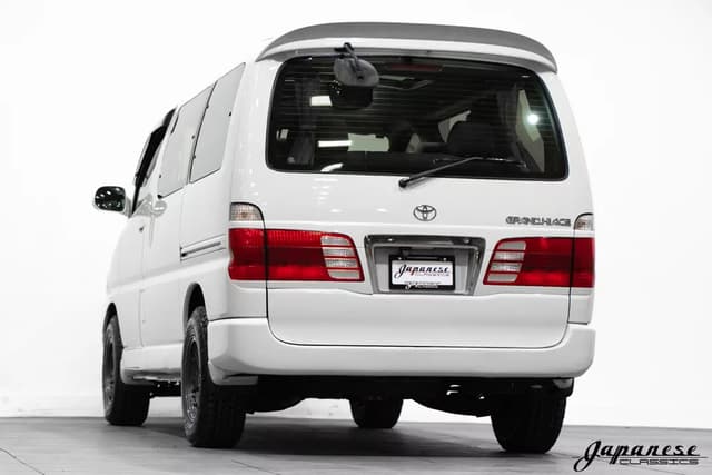 1999 Toyota Grand Hiace JDM car for sale — photo 6 of 25