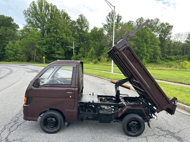 1995 Daihatsu Hijet JDM car for sale — photo 7 of 20